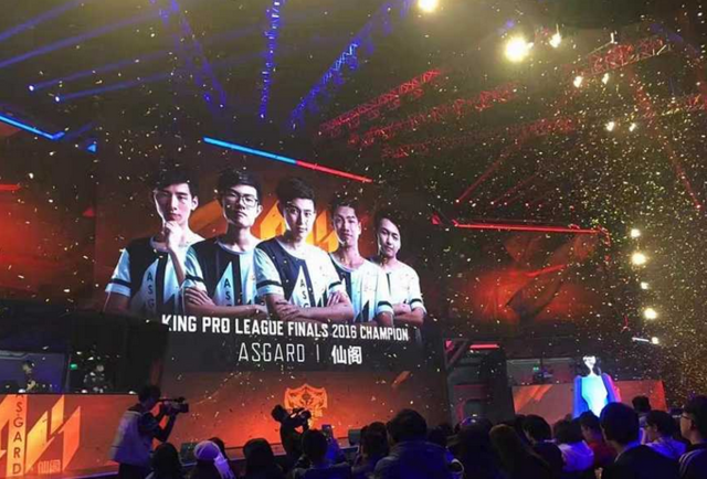 LNG Esports 官方：与团队打野选手 Weiwei 续约成功；