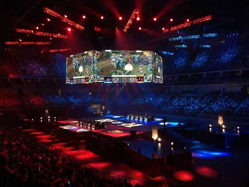 英雄联盟比赛：2020全球总决赛小组赛第三天，LPL大喜三战全胜！