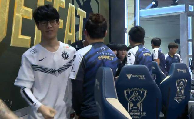 Vitality 击败 The MongolZ ，以 2：0 的胜利结束比赛