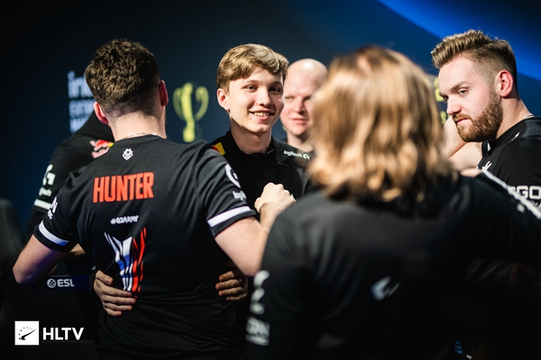 稳定发挥！jL 1.36 Rating帮助队伍取得决赛门票！