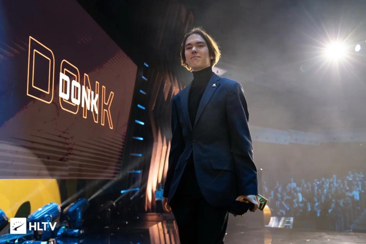 LPL前职业选手icon排位被主播怒喷畜生